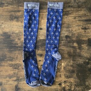 New Figs Compression Socks Blue Cross Actual Size L
